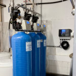 Triplex-Wasserenthärter 3 x 100 Liter für Maschinen zur Lebensmittelherstellung